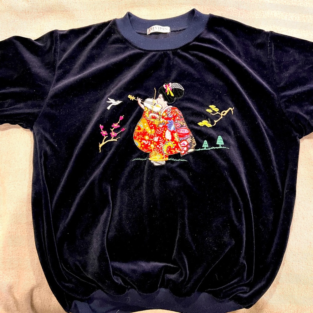 Velour Top with Kimono Embroidered Design